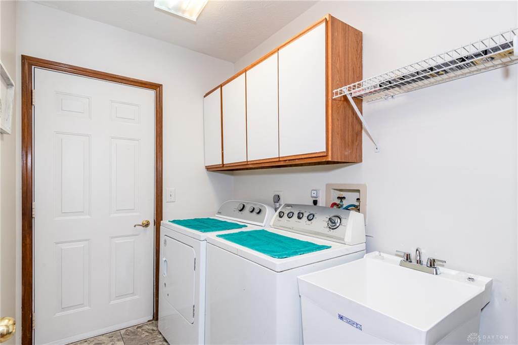 30 Heatherglen Property Photo 36
