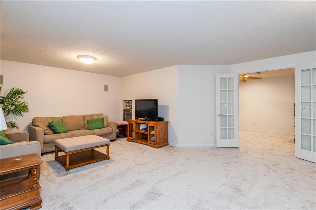 30 Heatherglen Property Photo 40