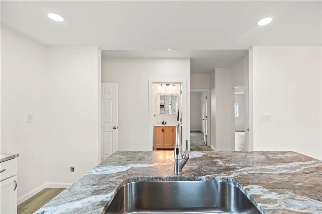 2135 Columbus Property Photo 10