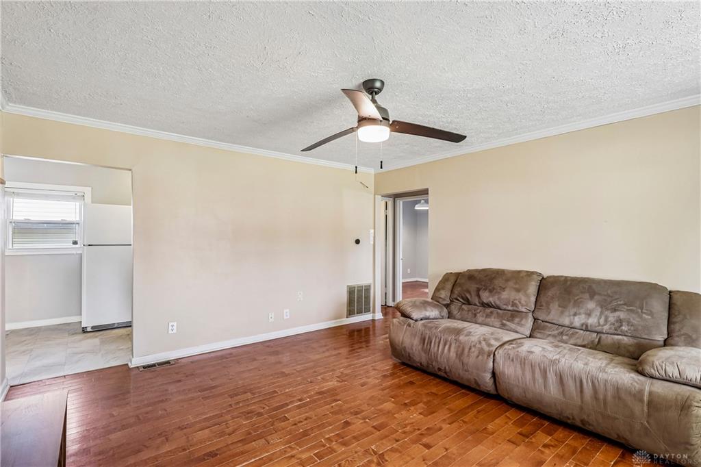 354 Travis Property Photo 5
