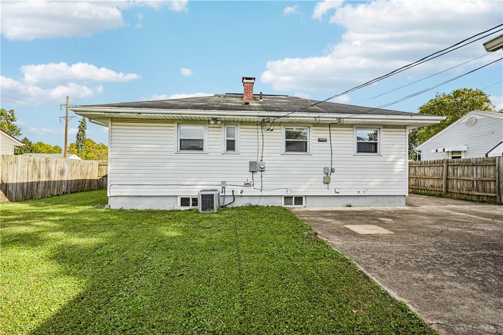 354 Travis Property Photo 41