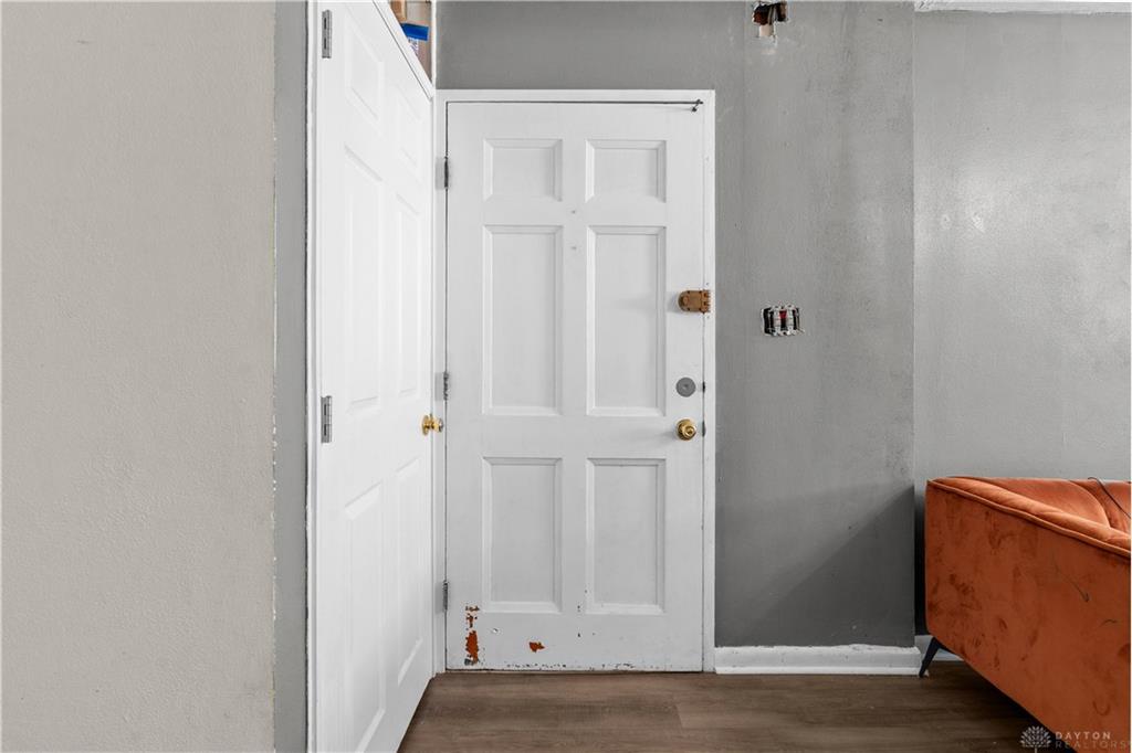 4053 Klepinger Property Photo 3