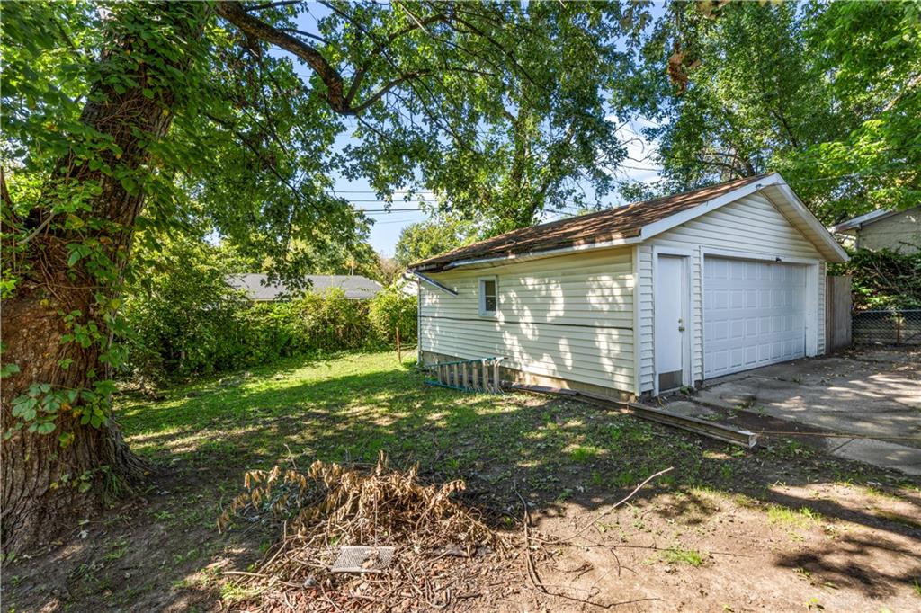 4053 Klepinger Property Photo 25