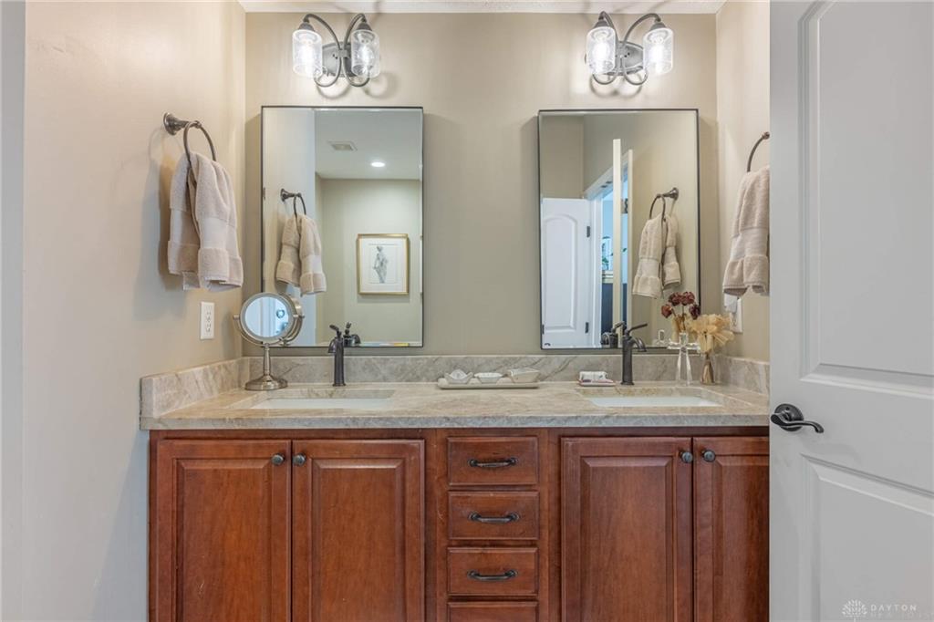 700 Mackenzie Property Photo 20