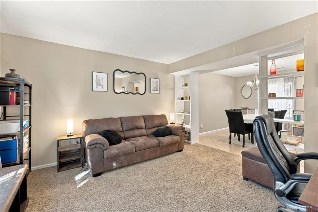 407 Pebble Property Photo 6
