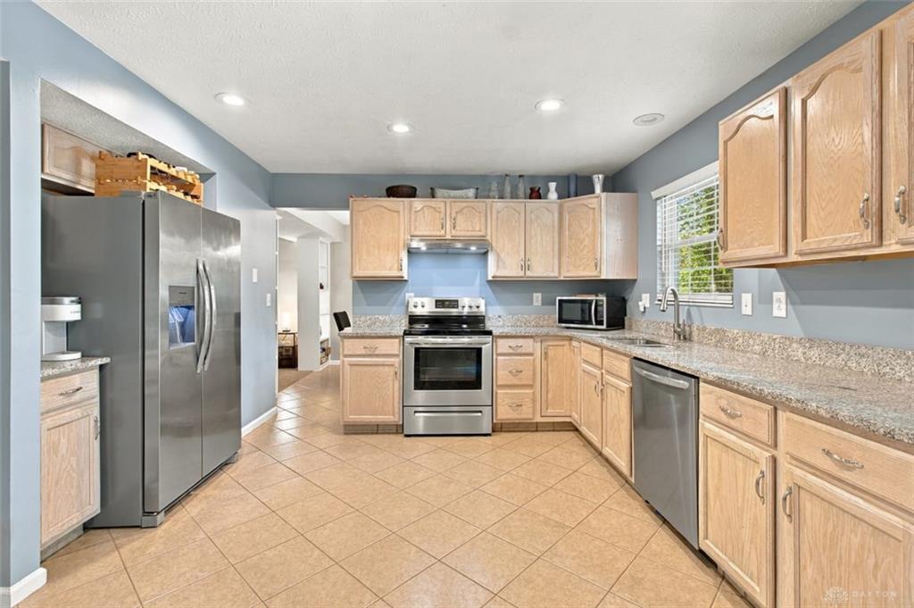 407 Pebble Property Photo 11