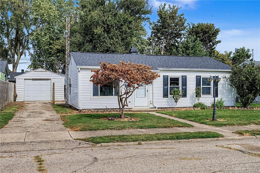 179 Southview Property Photo 2