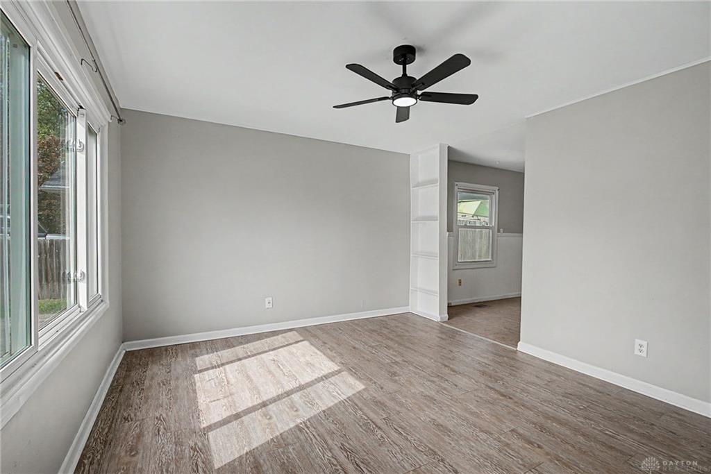 179 Southview Property Photo 4