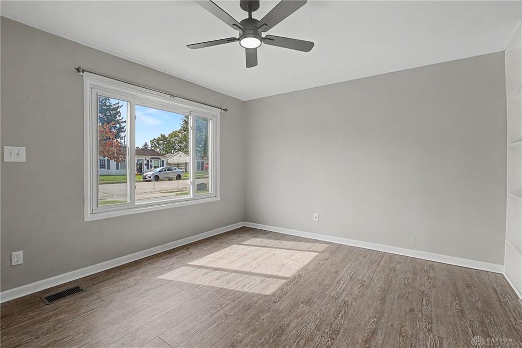 179 Southview Property Photo 5