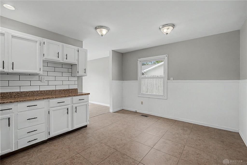 179 Southview Property Photo 11