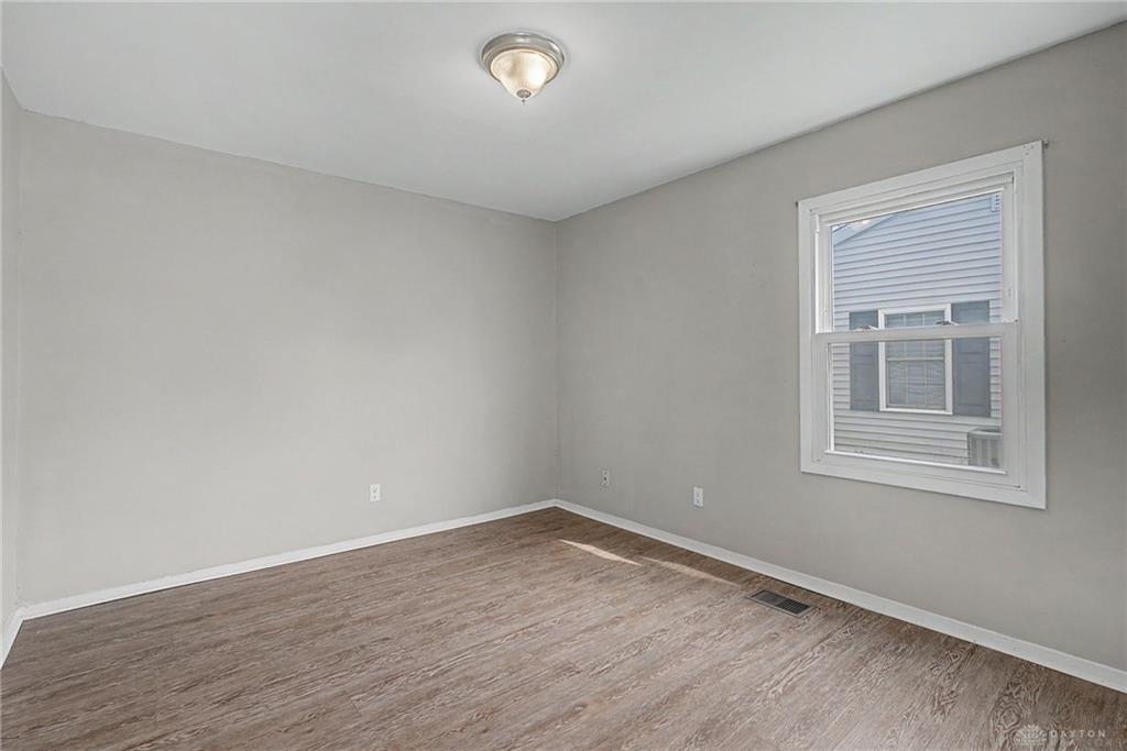 179 Southview Property Photo 21