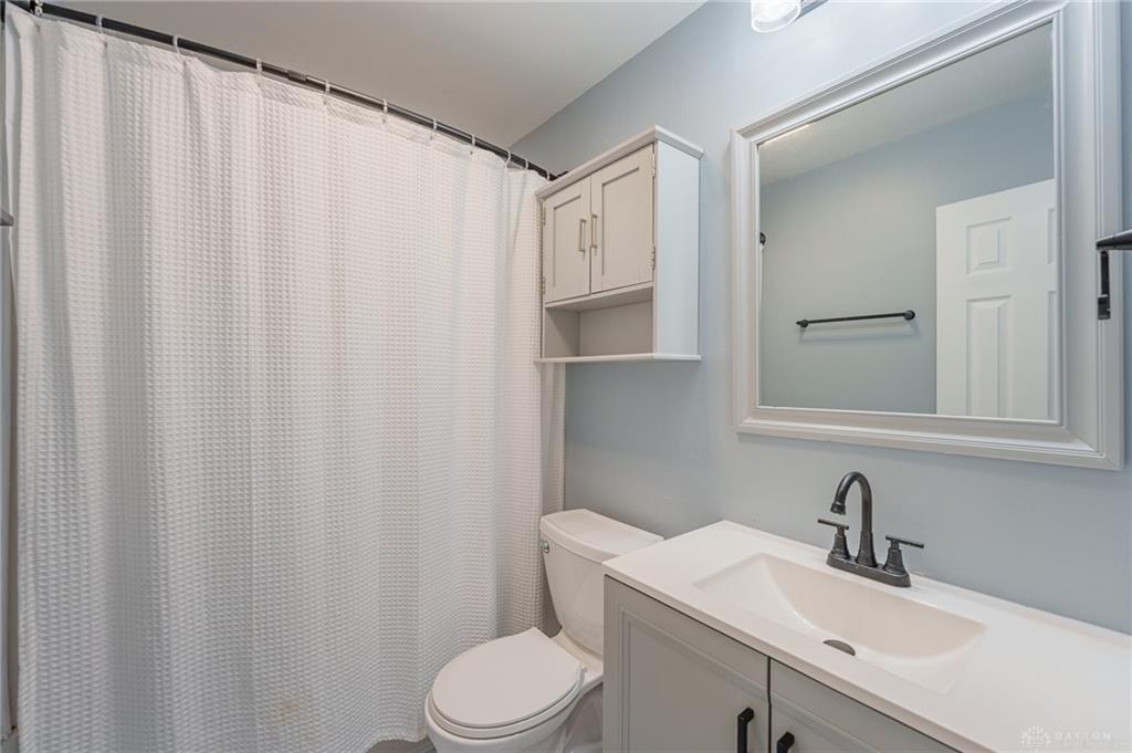 549 Locust Property Photo 33