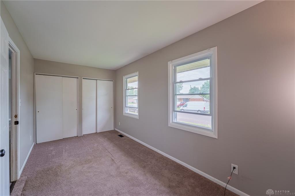549 Locust Property Photo 35