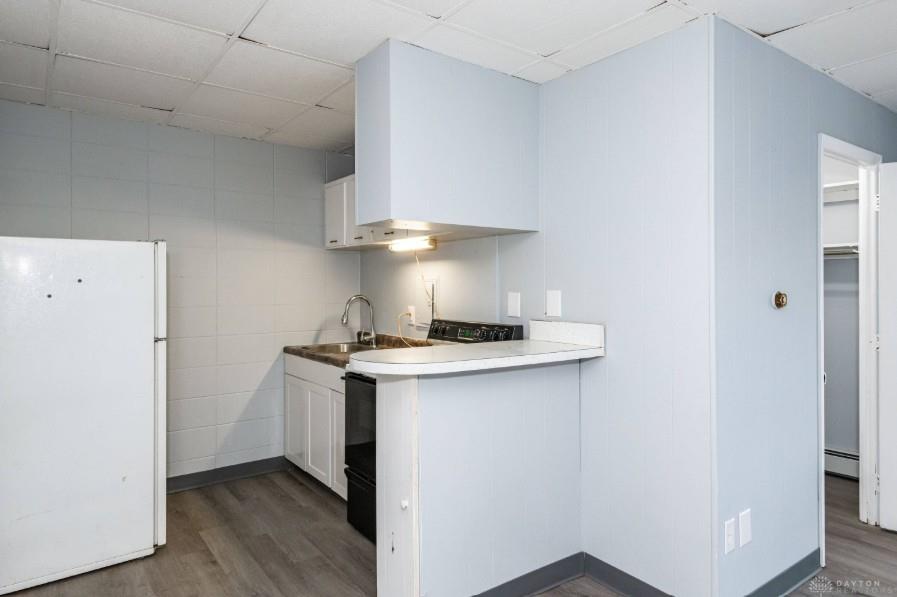 200 Central Property Photo 7