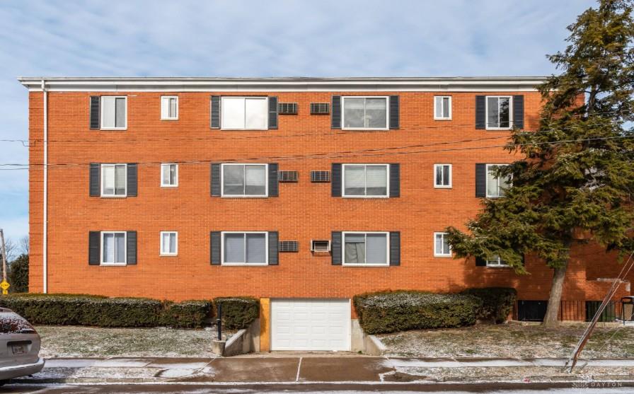 200 Central Property Photo 11