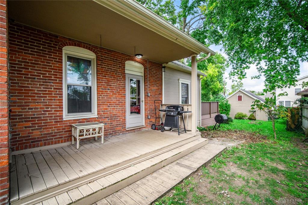 247 Oak Property Photo 28