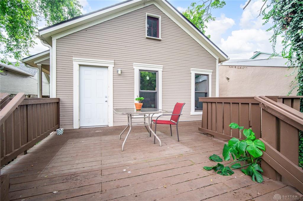 247 Oak Property Photo 30