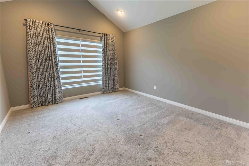 498 Carleton Property Photo 10