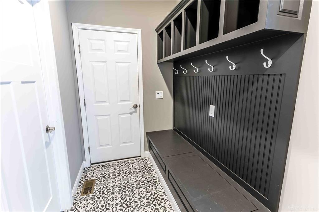 498 Carleton Property Photo 16