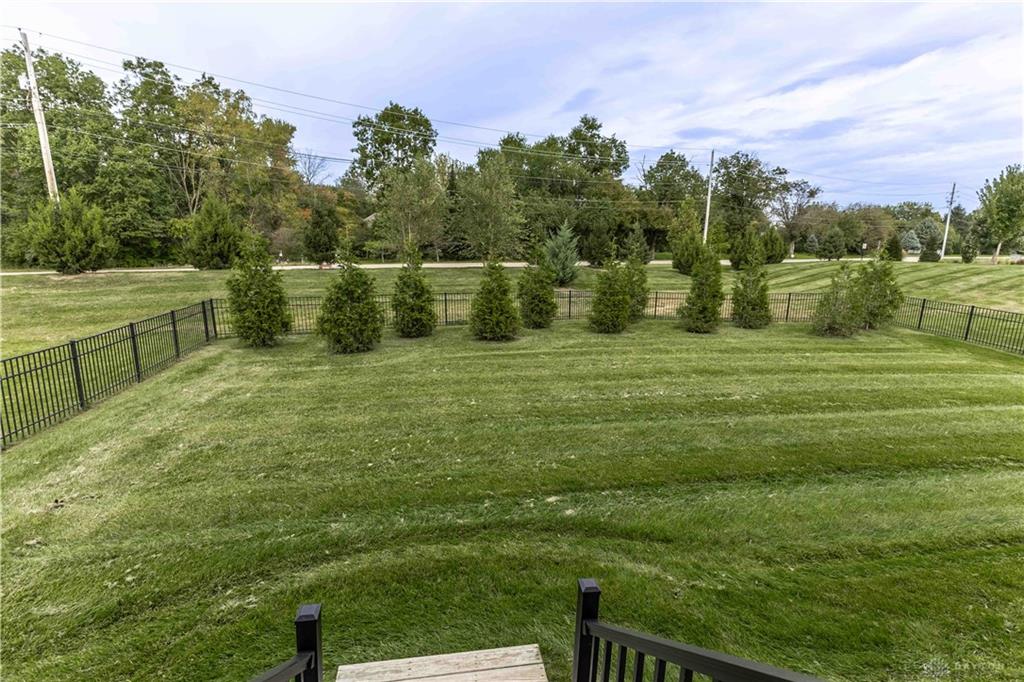 498 Carleton Property Photo 31