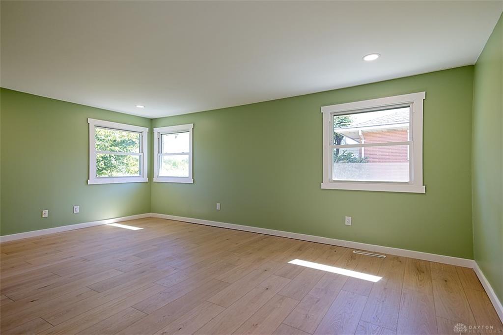 143 S Dorset Property Photo 10