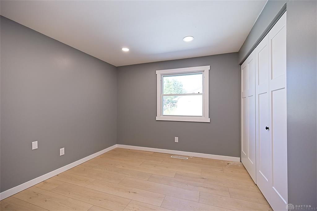 143 S Dorset Property Photo 11