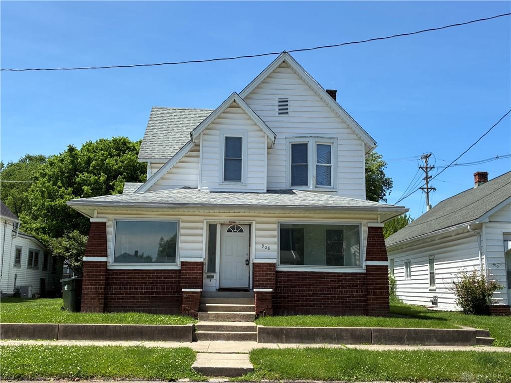 908 Washington Property Photo 1