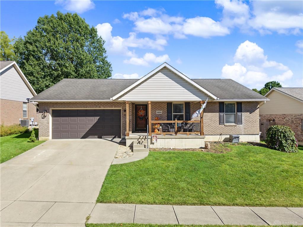 1496 Eastridge
