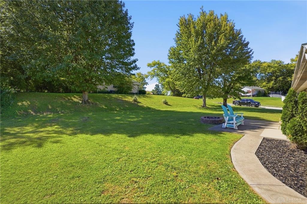 1817 Marinette Property Photo 32
