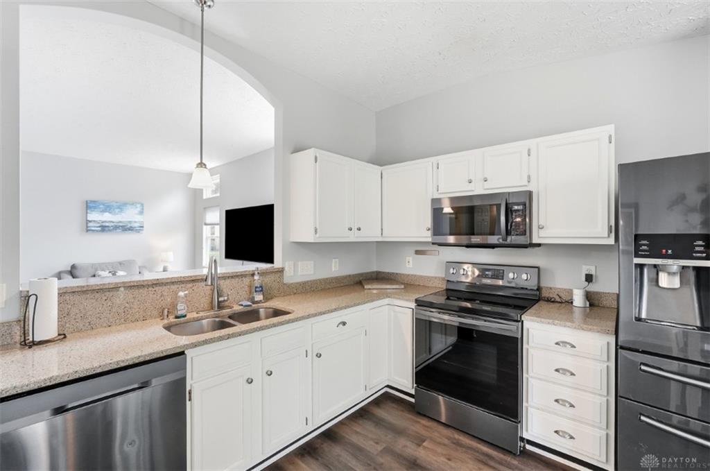 6629 Black Forest Property Photo 15