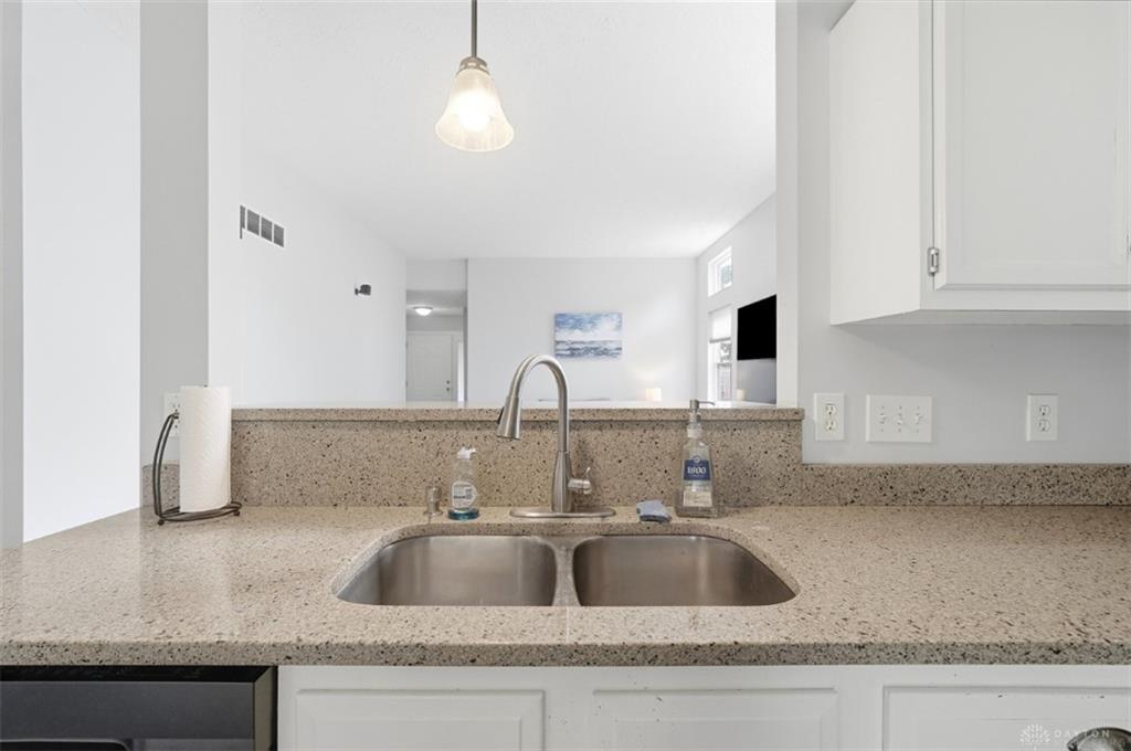 6629 Black Forest Property Photo 17