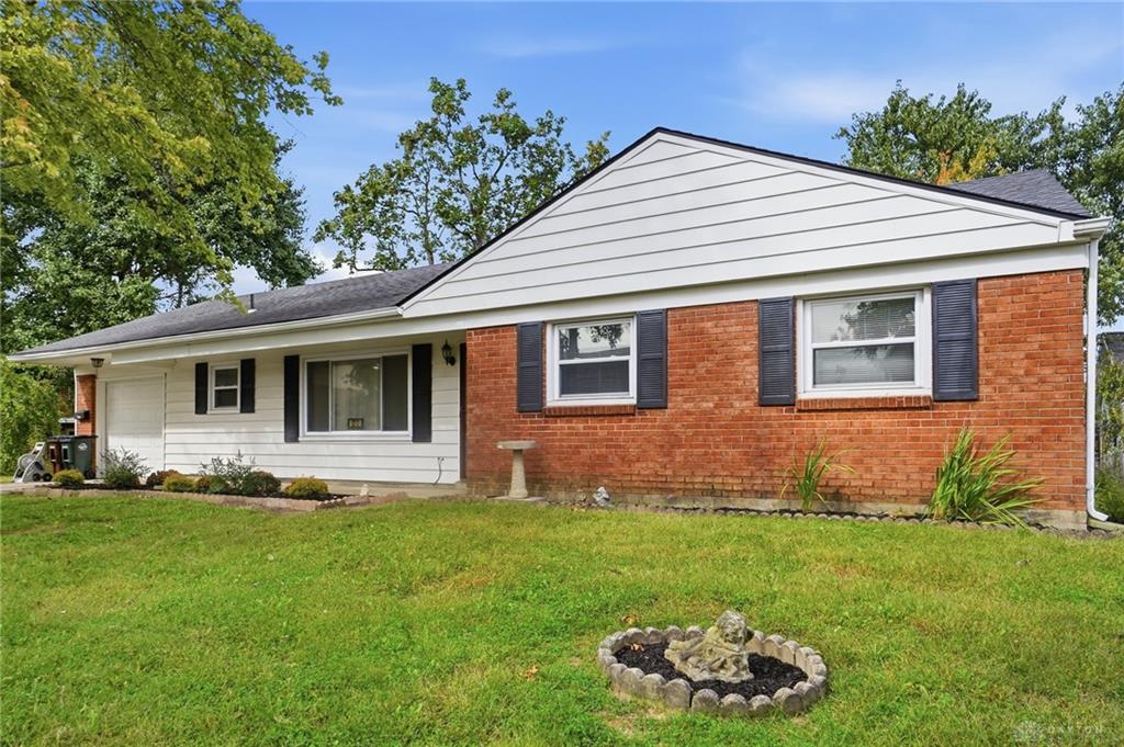 1217 Cloverfield Property Photo 2
