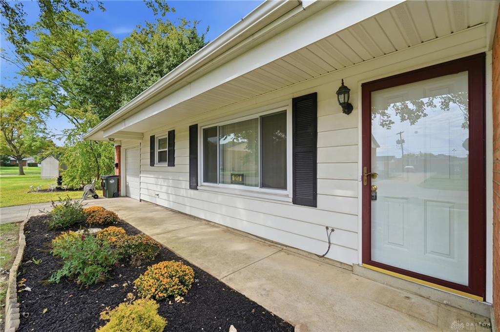 1217 Cloverfield Property Photo 3