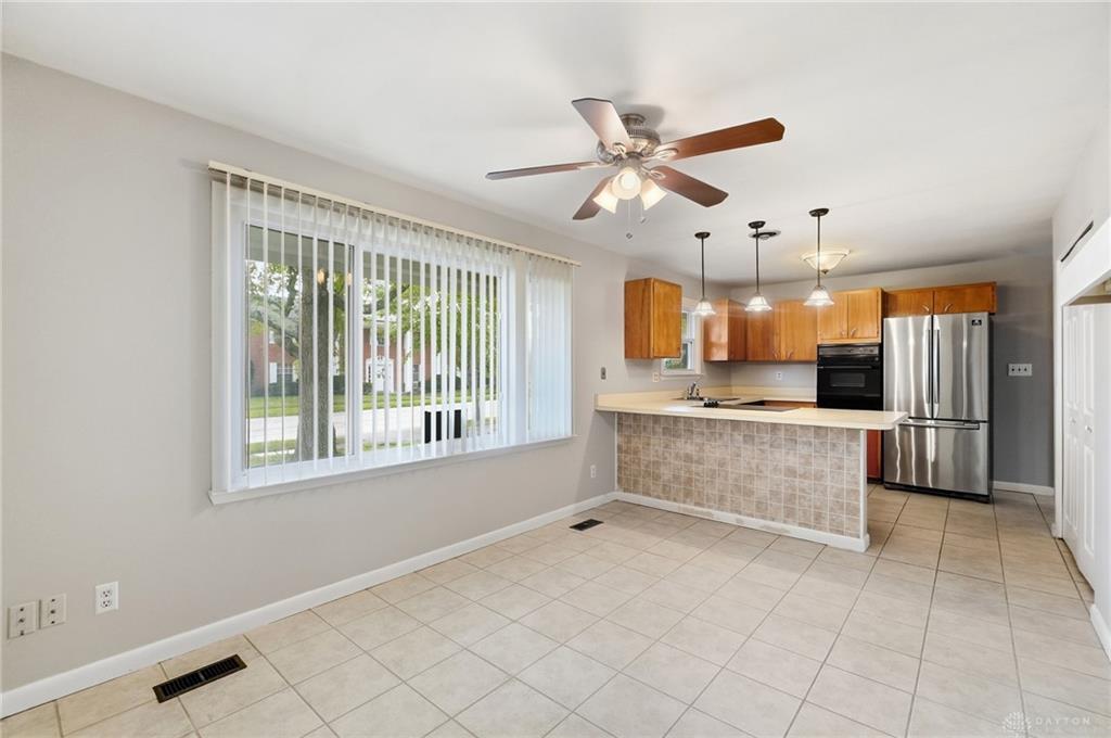 1217 Cloverfield Property Photo 14