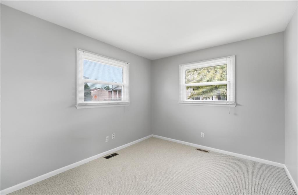1217 Cloverfield Property Photo 28