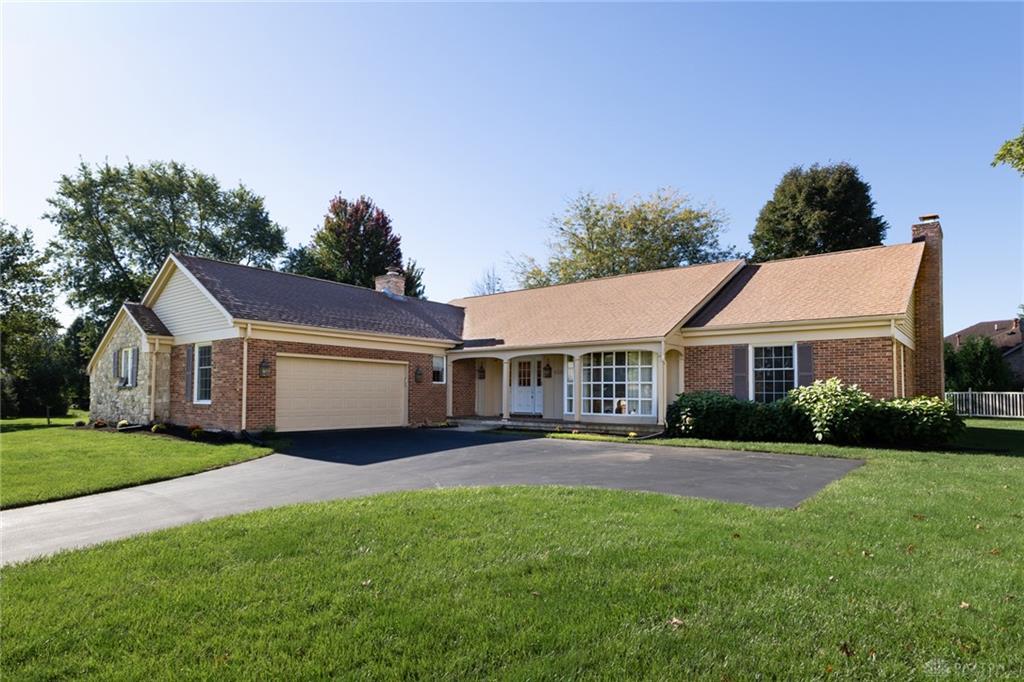 650 Oakwood Property Photo 1