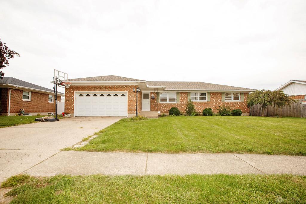 5414 Taywell Property Photo 1