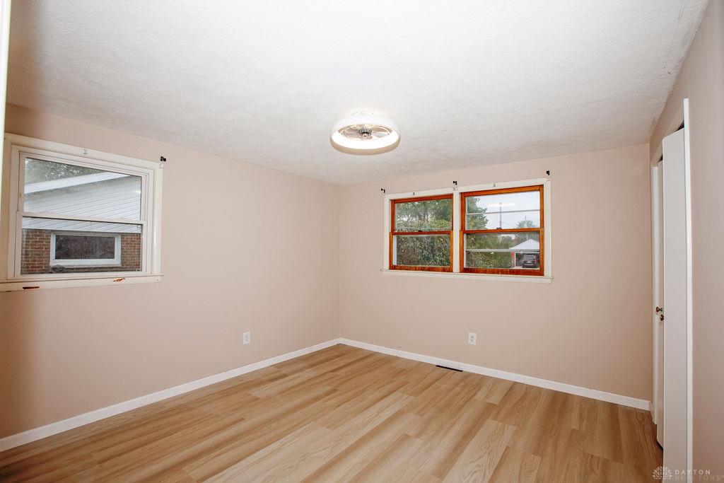 5414 Taywell Property Photo 23