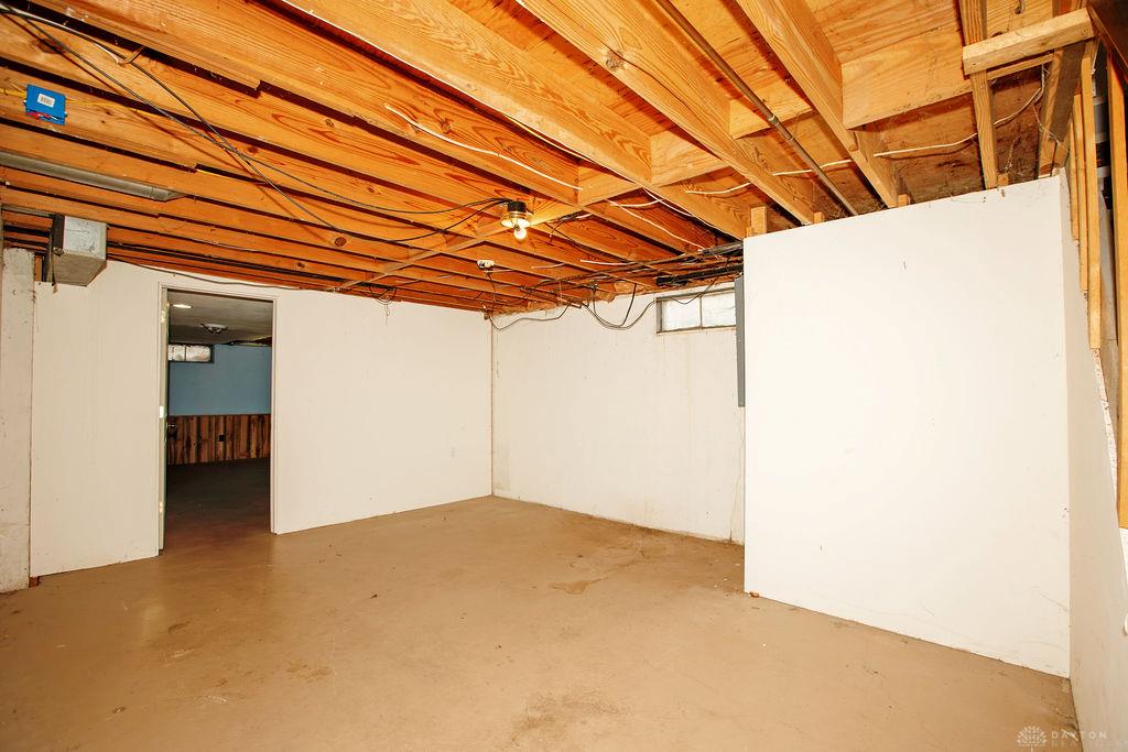 5414 Taywell Property Photo 35