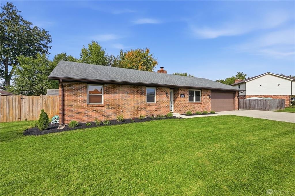 3080 Magnolia Property Photo 3