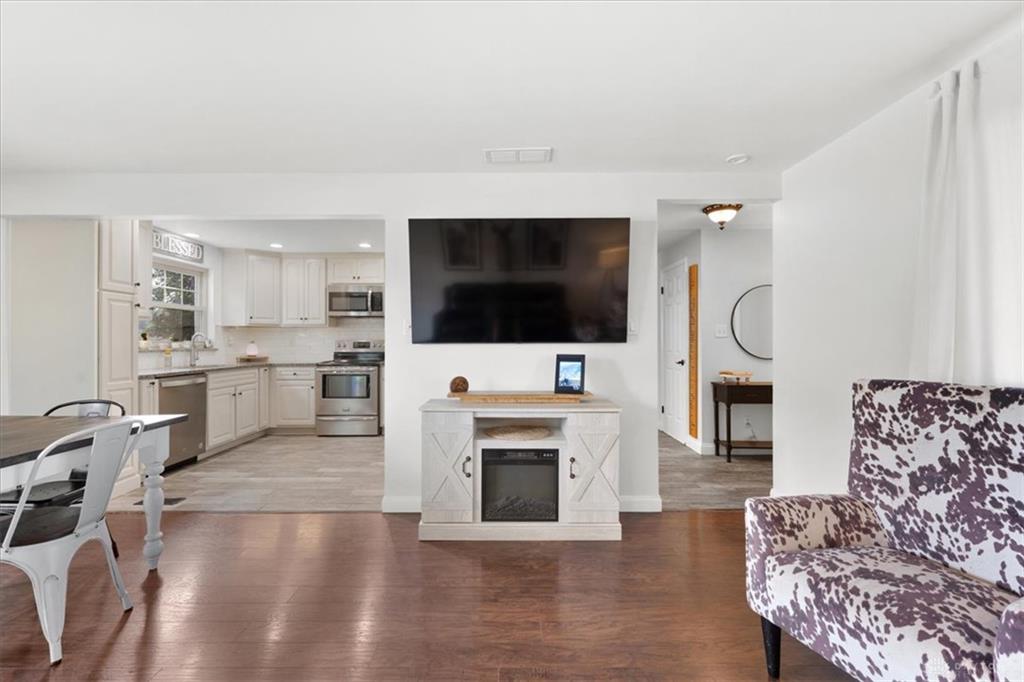1131 Ortego Property Photo 13