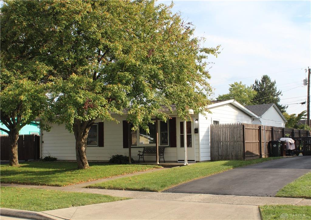 234 Prentice Property Photo 4