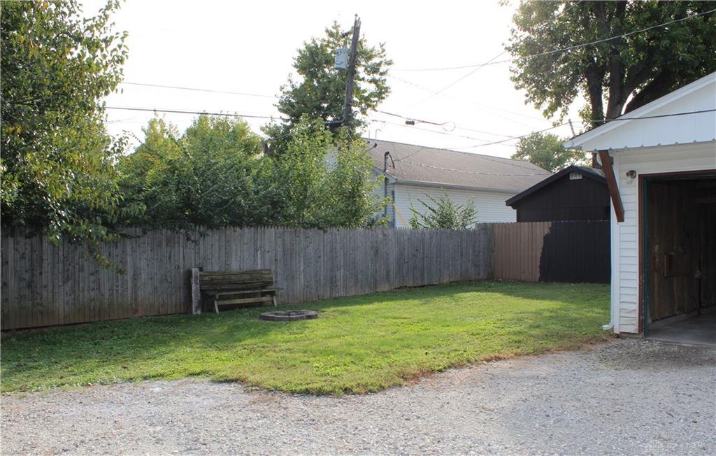 234 Prentice Property Photo 24