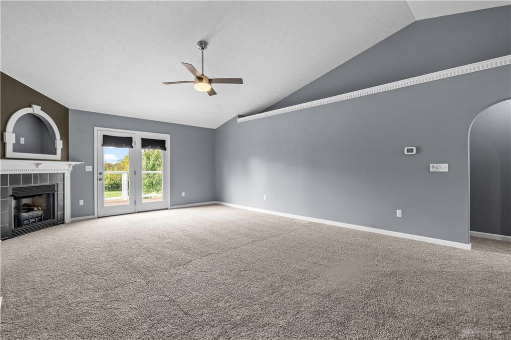 3609 Madison Grace Property Photo 6