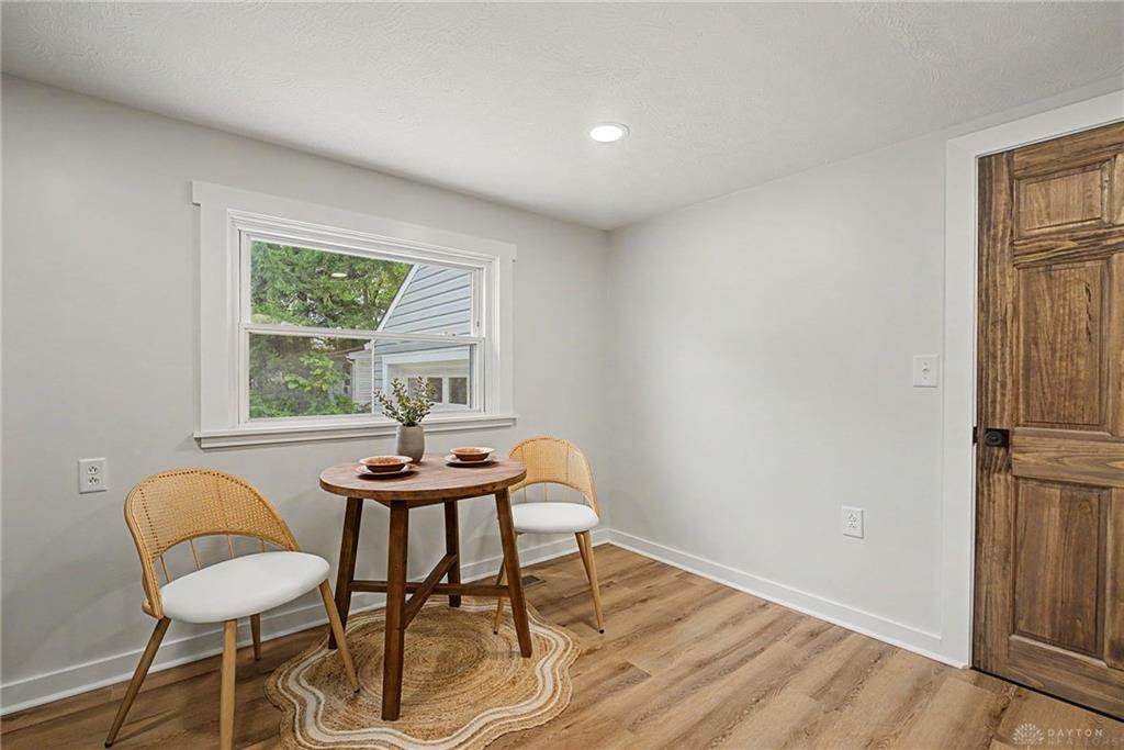 603 S High Property Photo 17