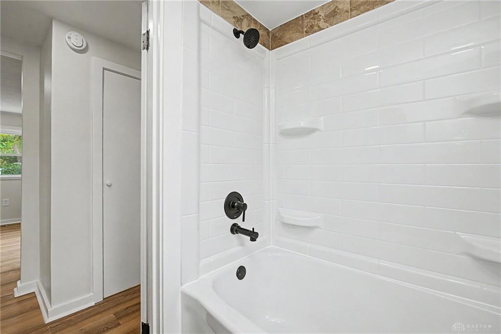 603 S High Property Photo 23