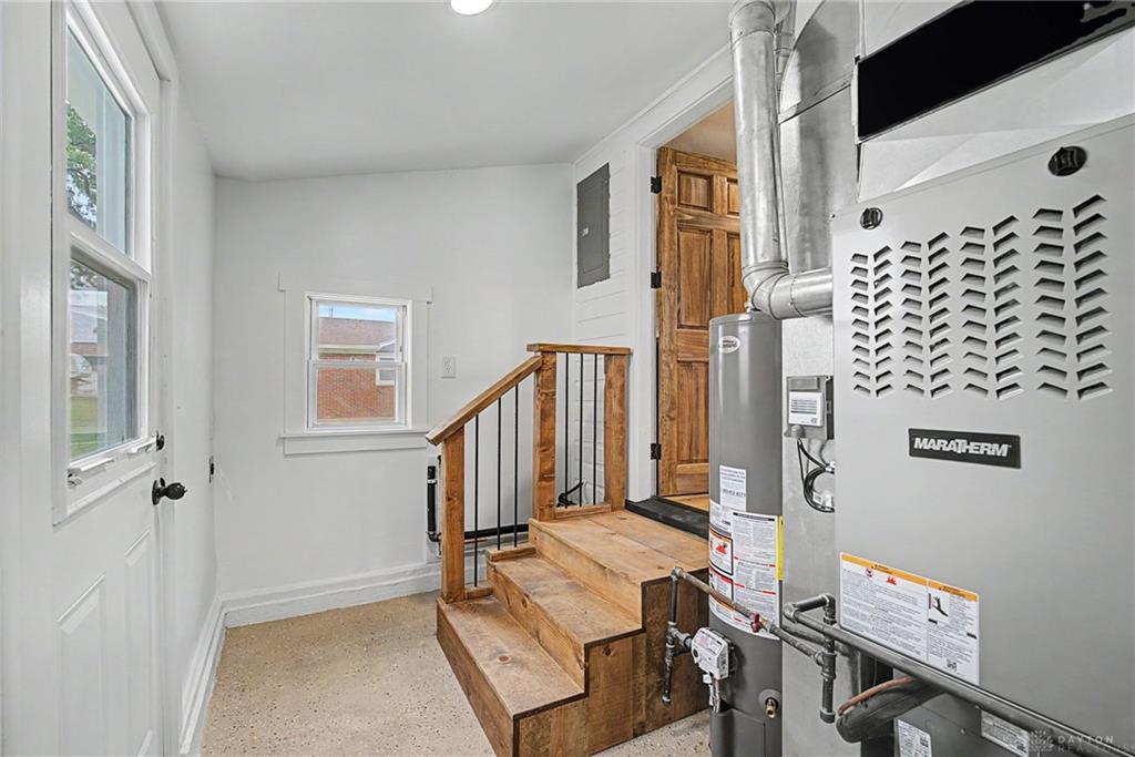 603 S High Property Photo 26