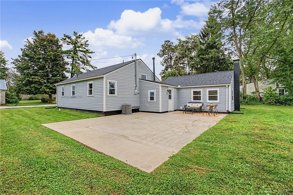 603 S High Property Photo 34