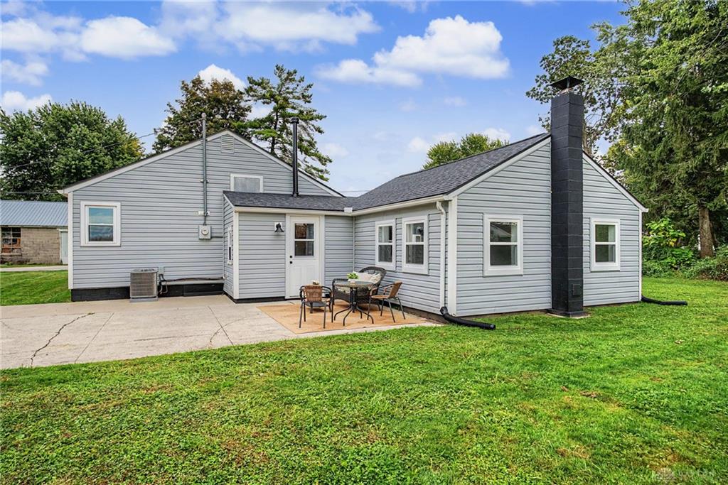 603 S High Property Photo 35