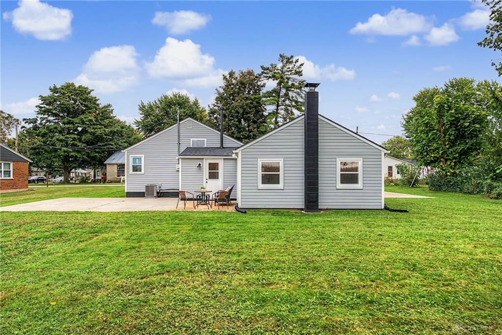 603 S High Property Photo 36